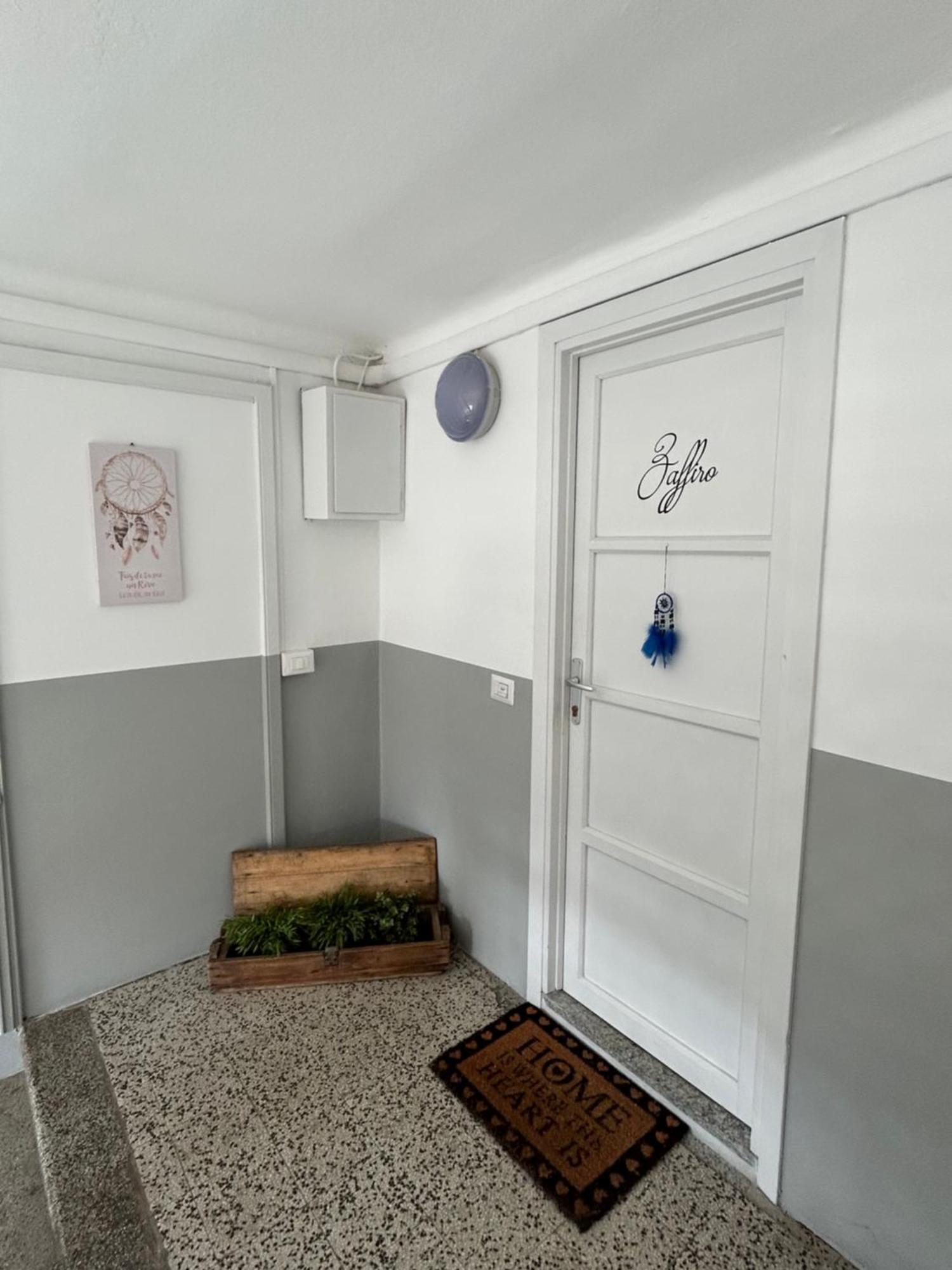 Acchiappasogni Holiday House Malgrate Exterior photo